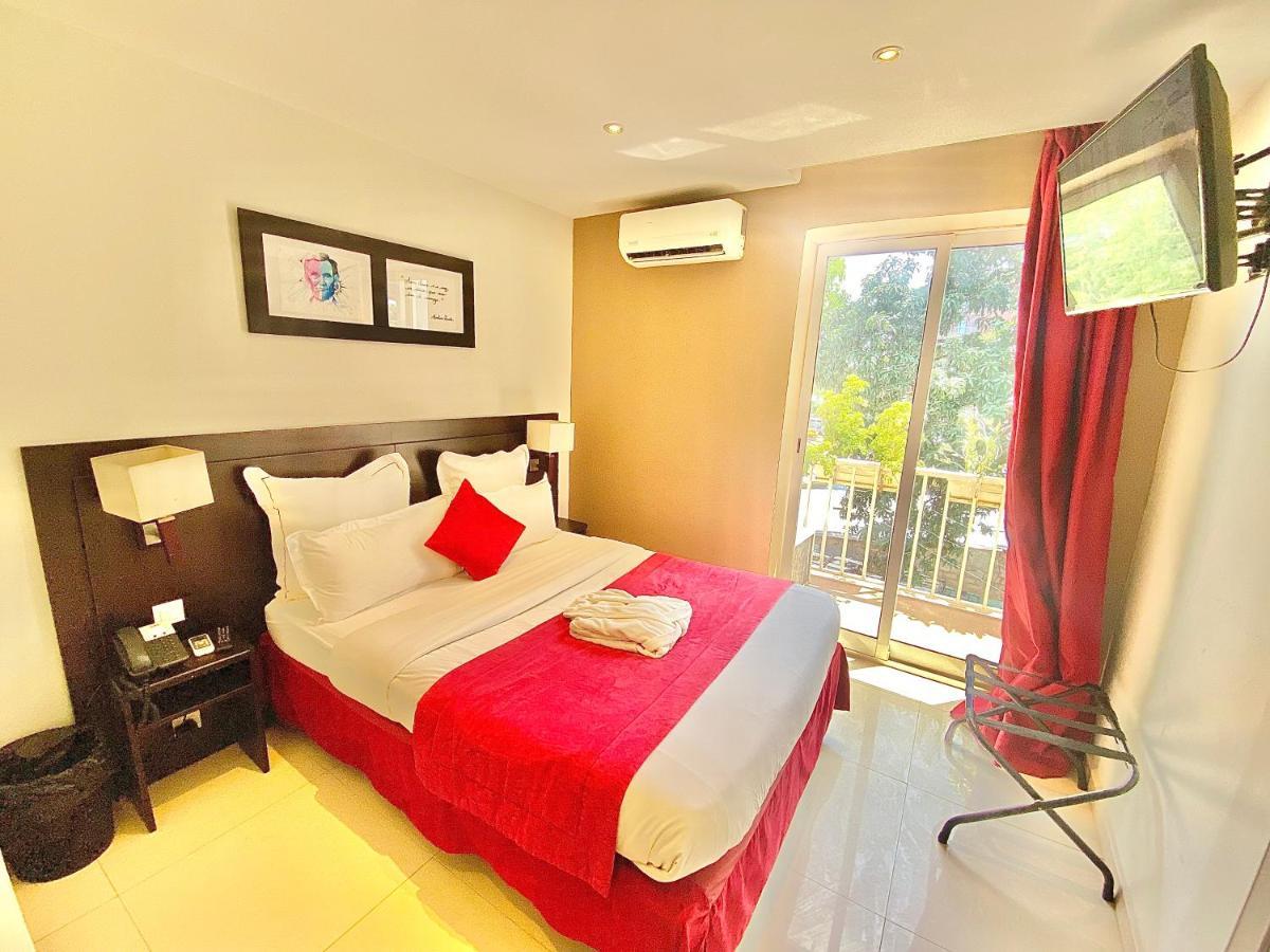 קונאקרי Hotel M'Lys מראה חיצוני תמונה