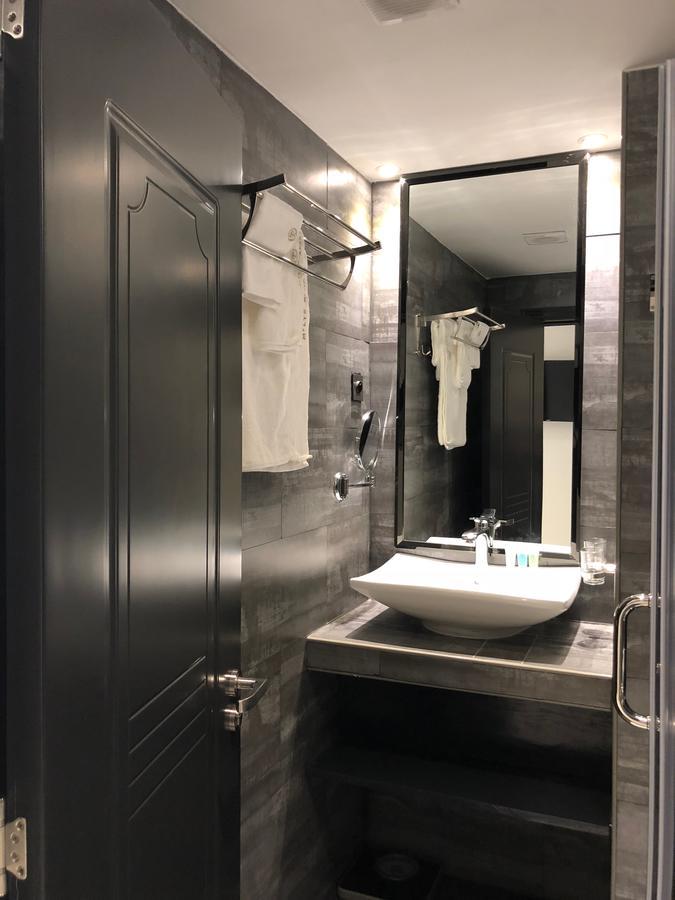 קונאקרי Hotel M'Lys מראה חיצוני תמונה